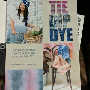 The Dip Dye Book, Fashion & Style Projects